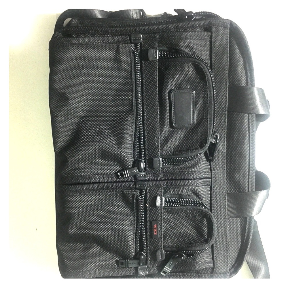Tumi Alpha Business - T-Pass - Expandable Laptop